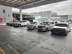 Warehouse beside Bedok MRT and Bedok Mall (D16), Warehouse #568216161